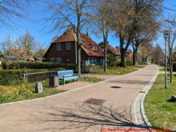 Kreuzung mit dem Stein